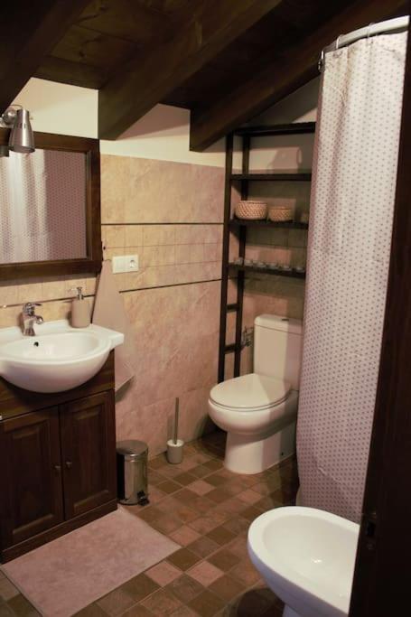 La Casa 44, Con Spa Opcional Sariego Luaran gambar